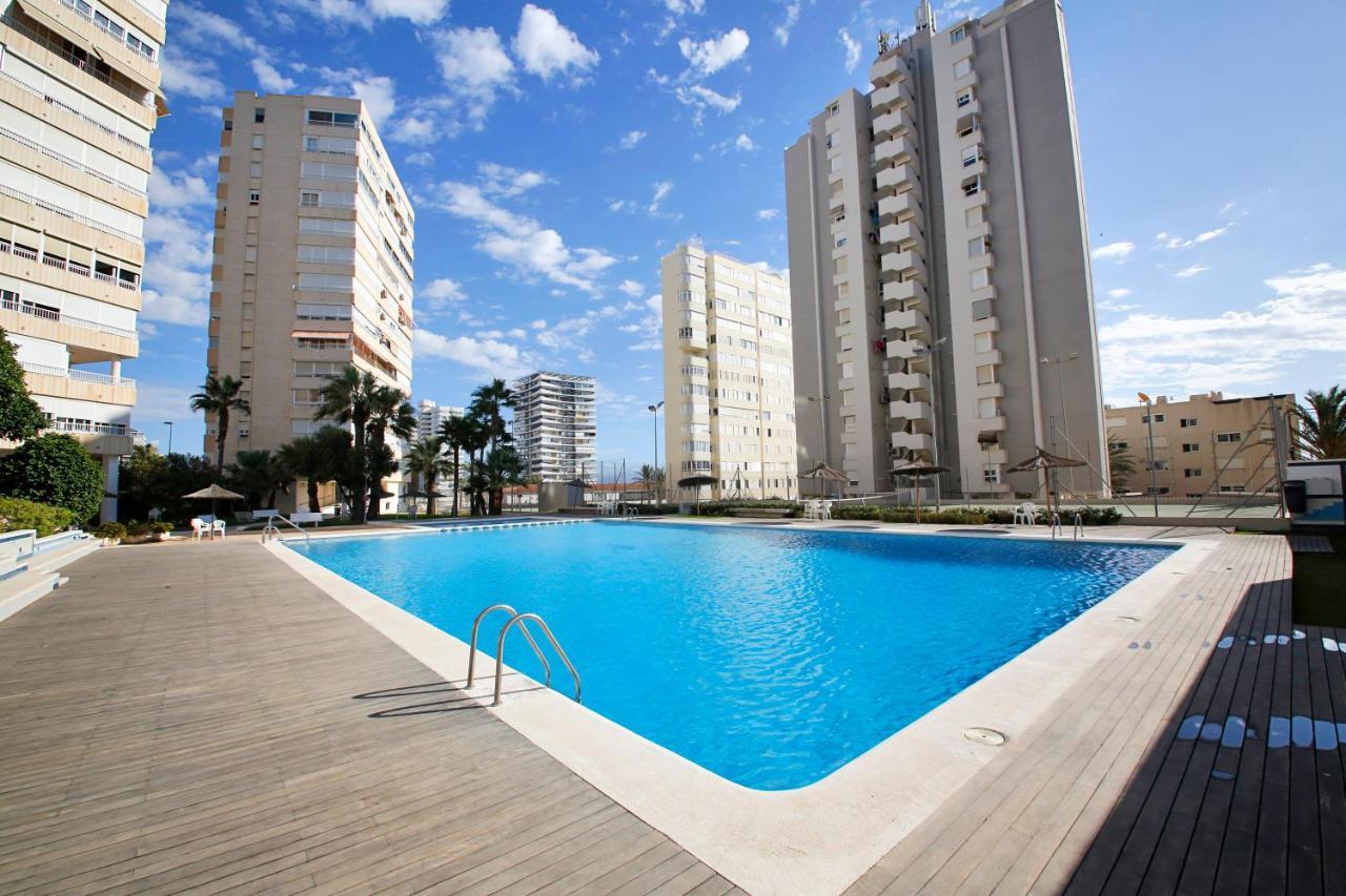 In Front Of The Sea With Ac And Pool Apartamento Alicante Exterior foto